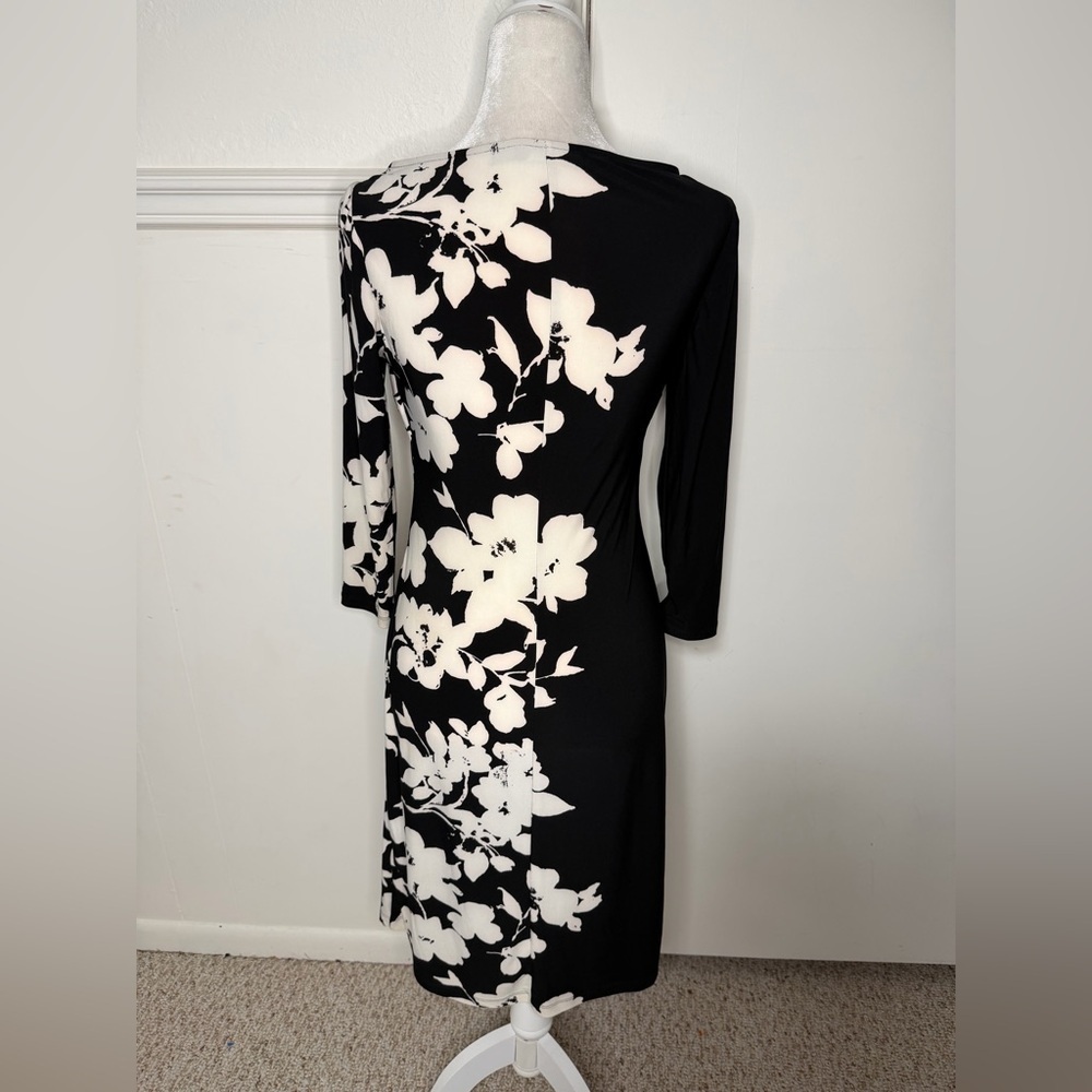 Ralph Lauren Black and White Floral Long Sleeve Dress size 6 - Picture 4 of 9